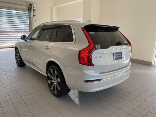 2024 Volvo XC90 B6 Plus Bright Theme 7-Seater