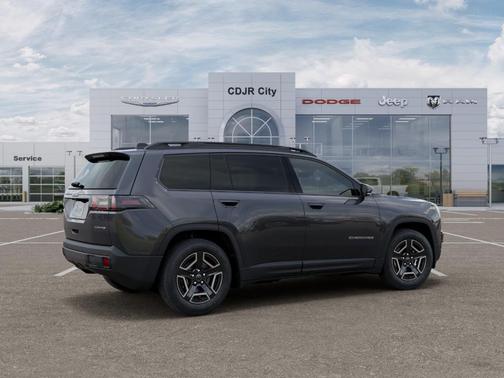 Sting Gray Clearcoat 2026 Jeep Cherokee LAREDO/LIMITED