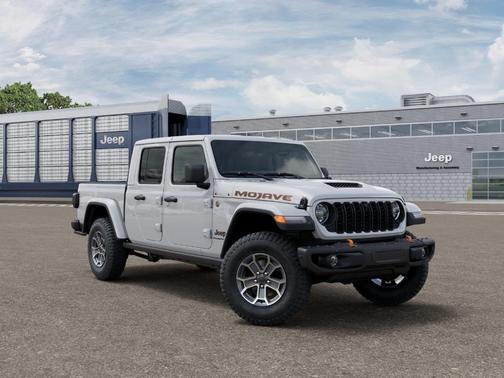 Bright White Clearcoat 2026 Jeep Gladiator Mojave