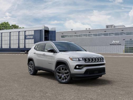 Silver Zynith 2026 Jeep Compass Limited
