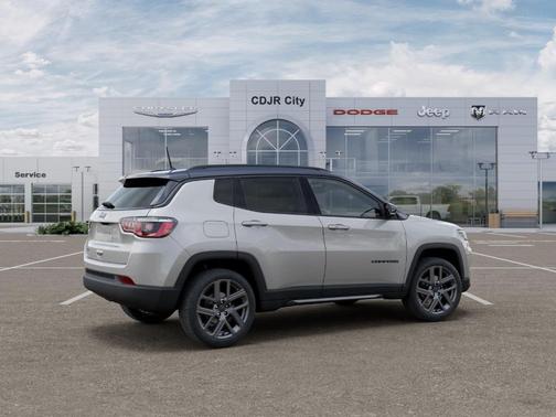 Silver Zynith 2026 Jeep Compass Limited