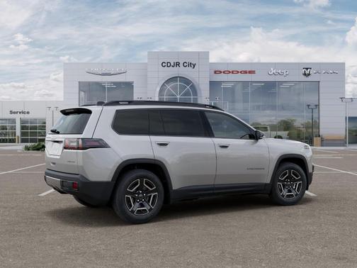 Silver Zynith Clearcoat 2026 Jeep Cherokee LAREDO/LIMITED