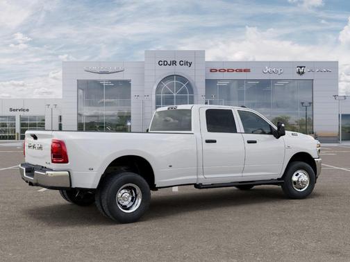 Bright White Clearcoat 2026 RAM 3500 Tradesman