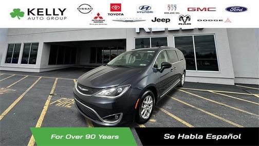 2020 Chrysler Pacifica Touring-L