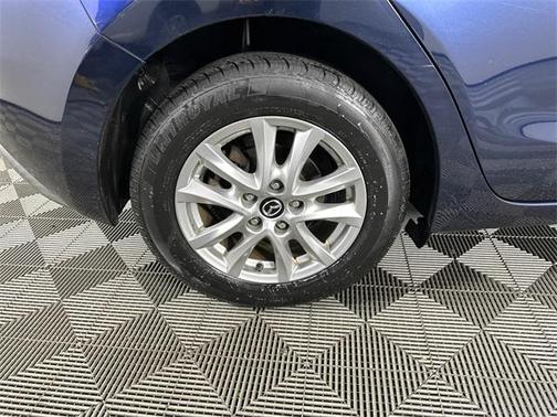 2016 Mazda Mazda3 i Grand Touring