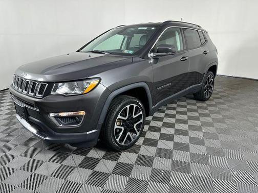 Granite Crystal Clearcoat Metallic 2018 Jeep Compass Limited
