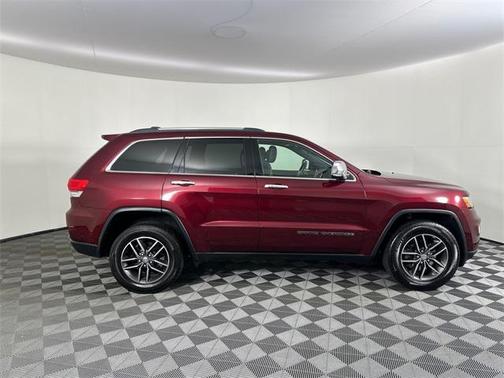 2020 Jeep Cherokee Trailhawk