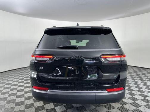 Diamond Black 2026 Jeep Grand Cherokee L Limited