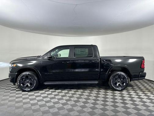 Diamond Black 2026 RAM 1500 Big Horn/Lone Star