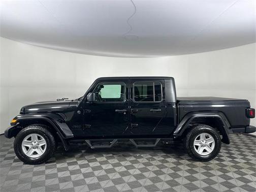 2023 Jeep Gladiator Sport