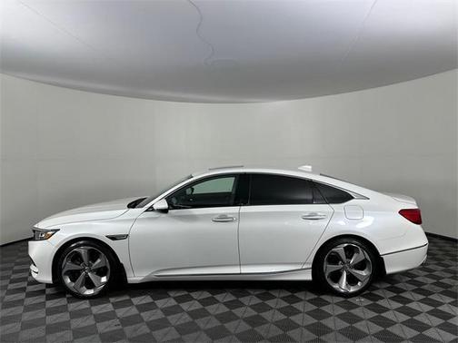 2018 Honda Accord Touring 2.0T