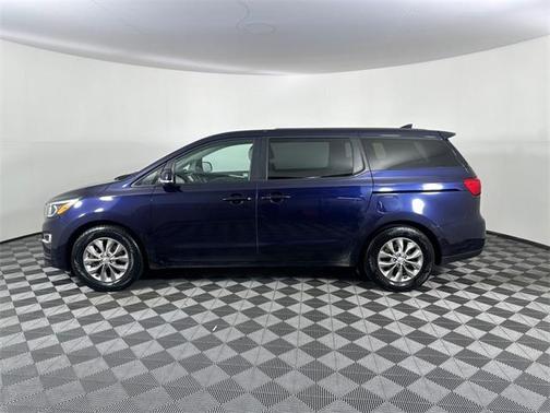 2021 Kia Sedona LX