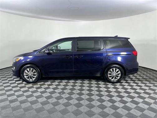 2021 Kia Sedona LX