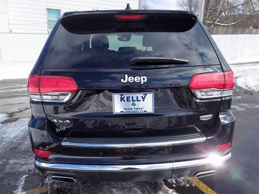 2018 Jeep Grand Cherokee Summit