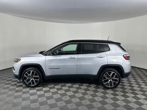 Silver Zynith 2025 Jeep Compass Limited