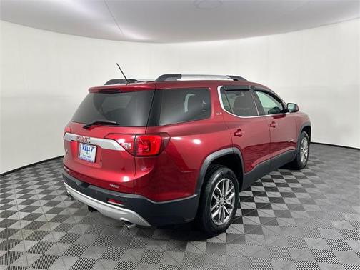 2019 GMC Acadia SLE-2