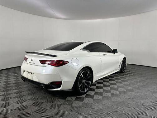 2017 INFINITI Q60 3.0T Premium