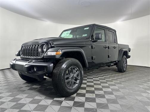 2026 Jeep Gladiator Sport