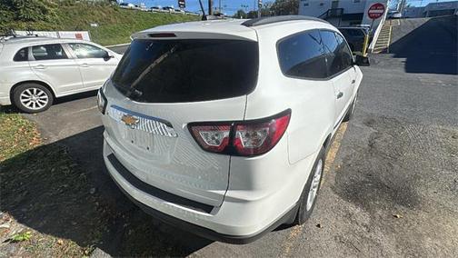 2017 Chevrolet Traverse LS
