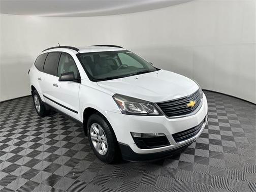 2017 Chevrolet Traverse LS