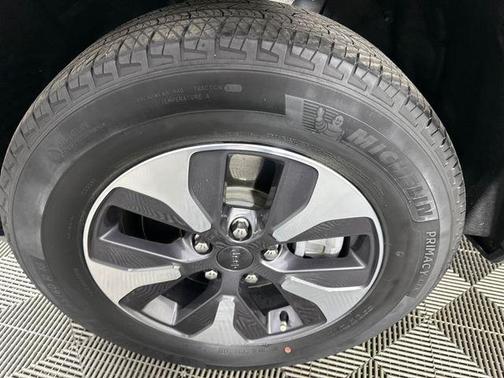 Metallic 2022 Jeep Grand Cherokee 4xe Base