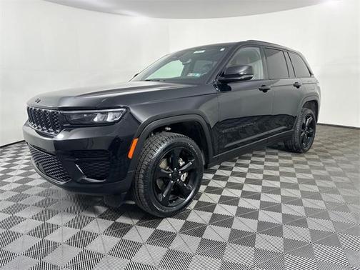 2023 Jeep Grand Cherokee Altitude