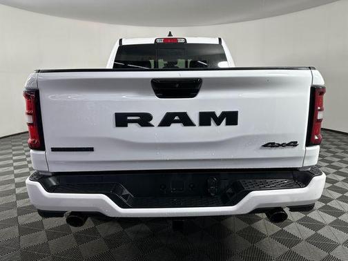 Bright White Clearcoat 2026 RAM 1500 Big Horn/Lone Star