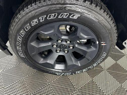 Bright White Clearcoat 2026 RAM 1500 Big Horn/Lone Star