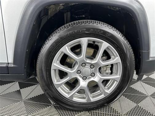 2024 Jeep Compass Latitude Lux