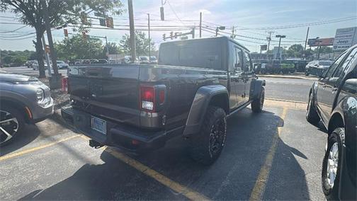 2021 Jeep Gladiator Sport