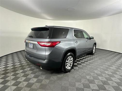 2021 Chevrolet Traverse LS