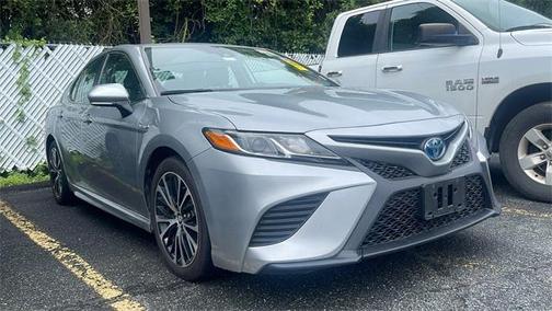 2020 Toyota Camry Hybrid SE