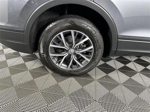 2019 Volkswagen Tiguan 2.0T SE