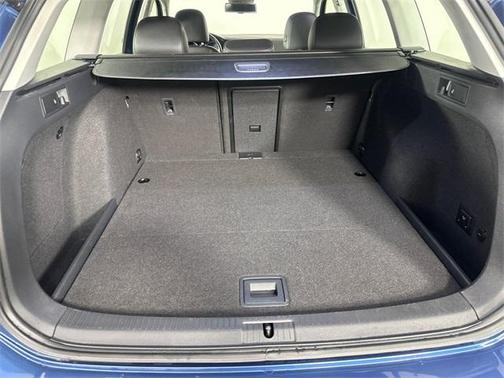 2016 Volkswagen Golf SportWagen TSI SEL 4-Door