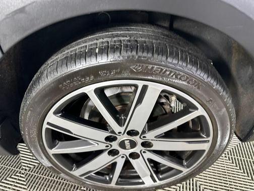 White Silver 2023 MINI Hardtop Cooper