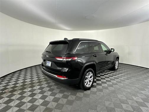 2022 Jeep Grand Cherokee Limited
