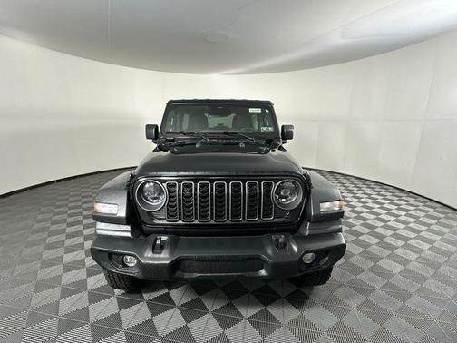 Black Clearcoat 2026 Jeep Wrangler Sport