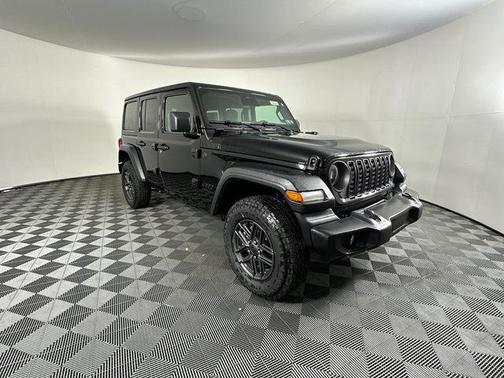Black Clearcoat 2026 Jeep Wrangler Sport