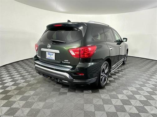 2019 Nissan Pathfinder Platinum