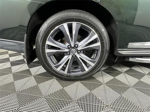 2019 Nissan Pathfinder Platinum