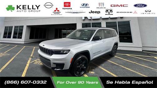 2022 Jeep Grand Cherokee L Laredo