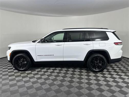 2024 Jeep Grand Cherokee L Laredo