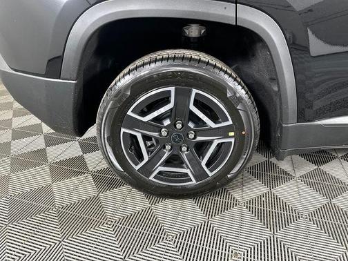 2026 Jeep Cherokee Sport