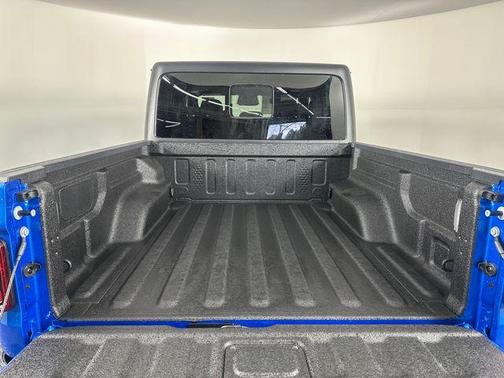Hydro Blue Pearlcoat 2026 Jeep Gladiator Sport
