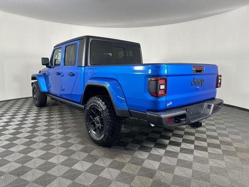Hydro Blue Pearlcoat 2026 Jeep Gladiator Sport