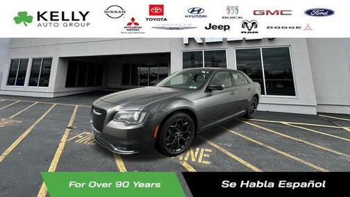 Granite Crystal Clearcoat Metallic 2019 Chrysler 300 S