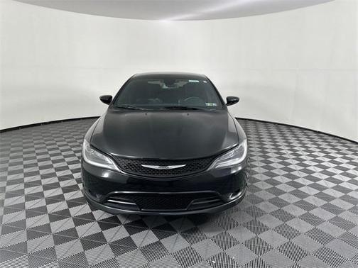 2016 Chrysler 200 S