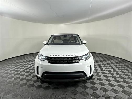 2020 Land Rover Discovery SE