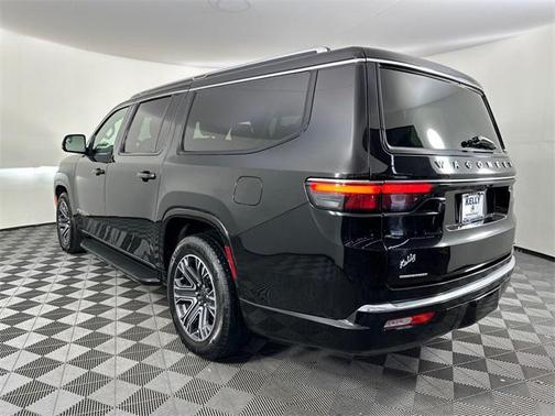 2023 Jeep Wagoneer L Series II