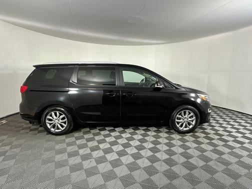 2019 Kia Sedona EX